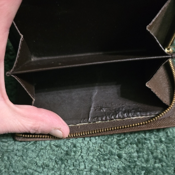 Louis Vuitton Damier Ebene Checkered Continental Wallet - Picture 5 of 6